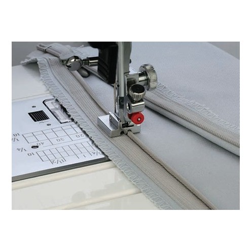 Лапка  для вшивания потайной молнии JANOME 200333001 - Интернет-магазин 
